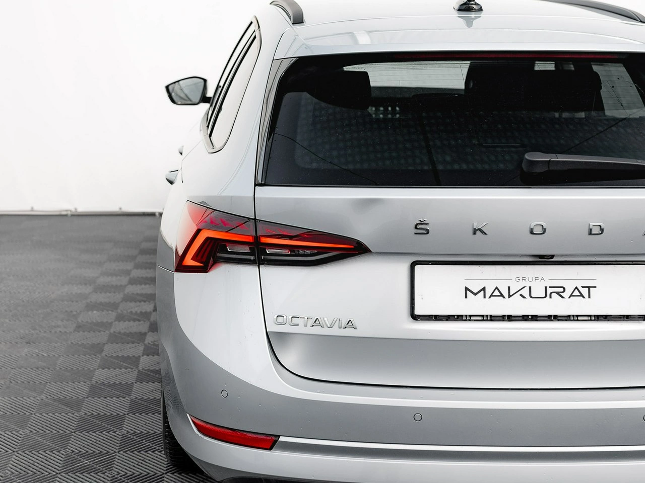 Skoda Octavia - Zdjęcie 10