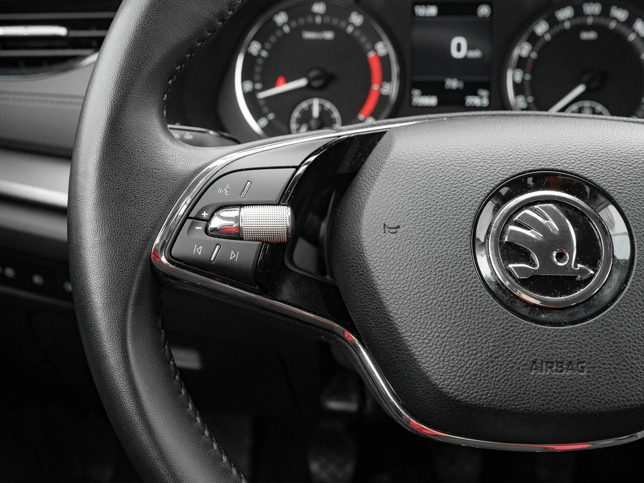 Skoda Octavia - Zdjęcie 15