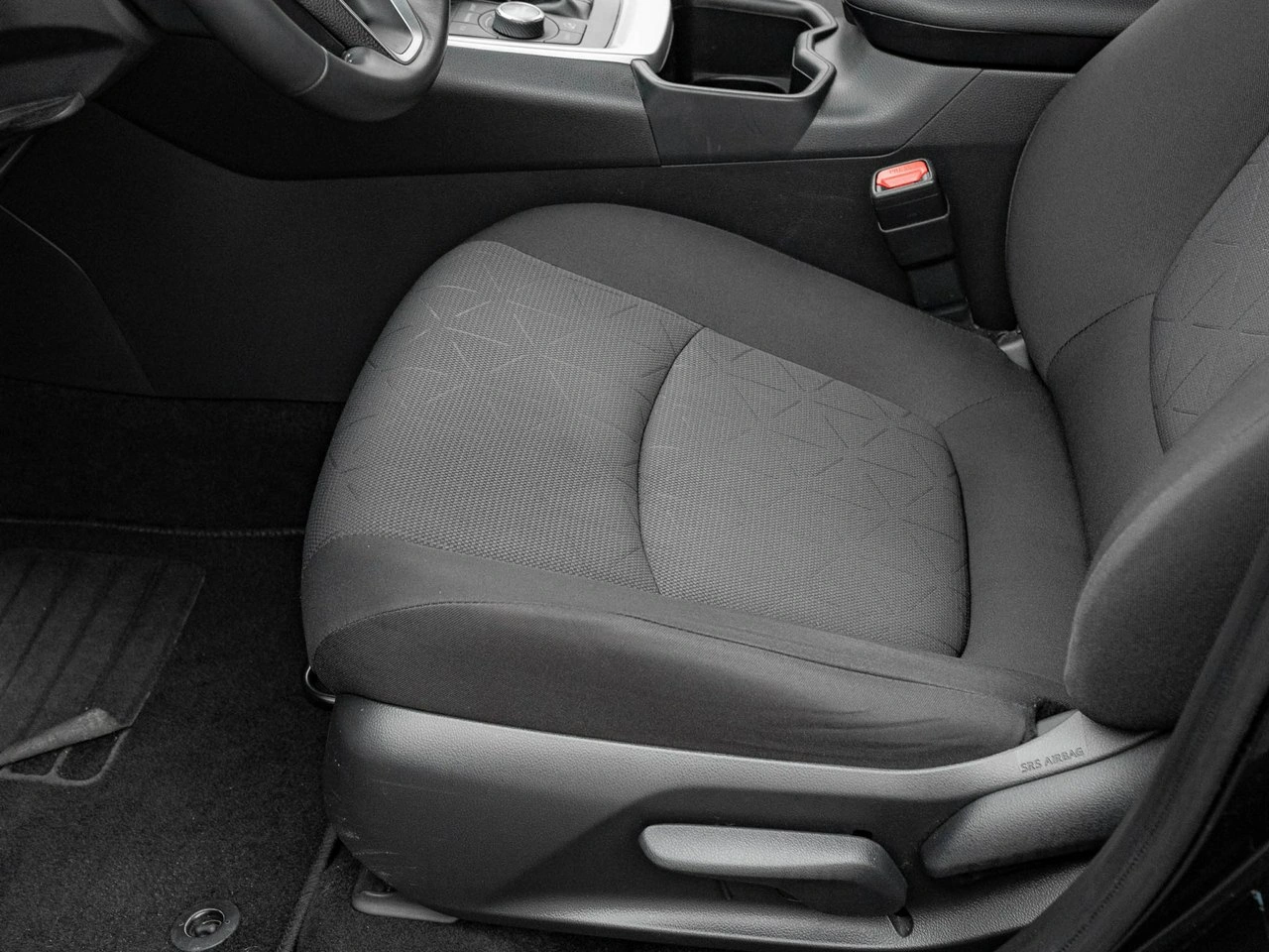 Toyota RAV-4 - Zdjęcie 12