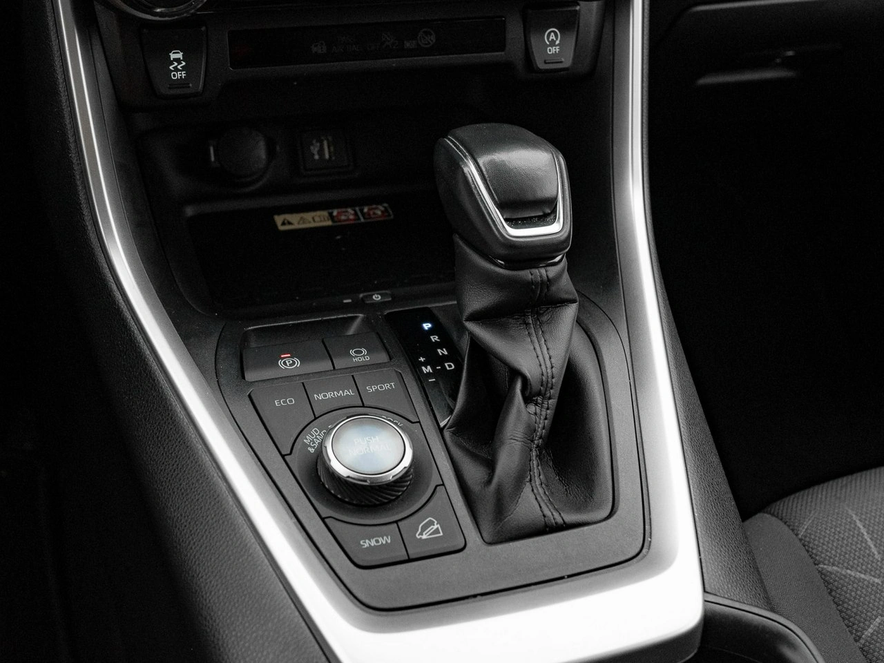 Toyota RAV-4 - Zdjęcie 17