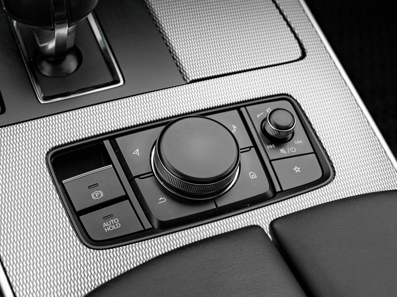 Mazda CX-60 - Zdjęcie 17