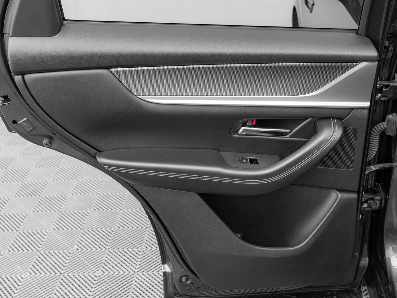 Mazda CX-60 - Zdjęcie 24