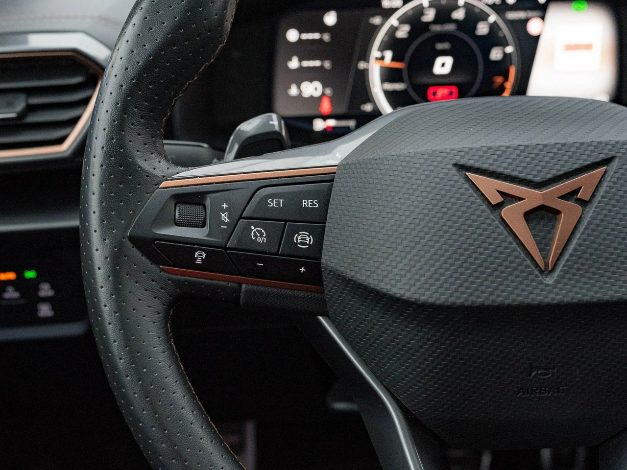 Cupra Leon - Zdjęcie 15