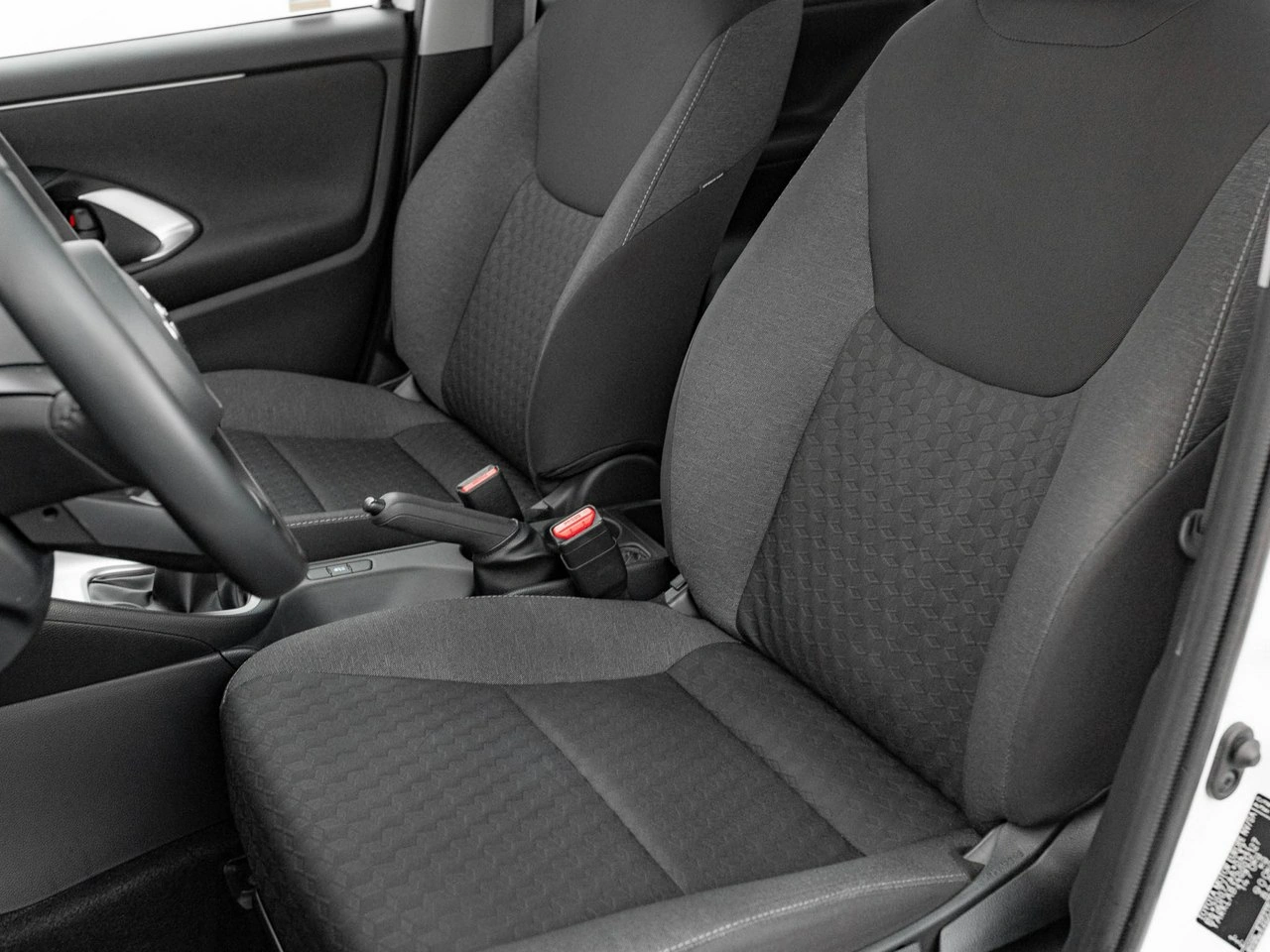 Toyota Yaris - Zdjęcie 12