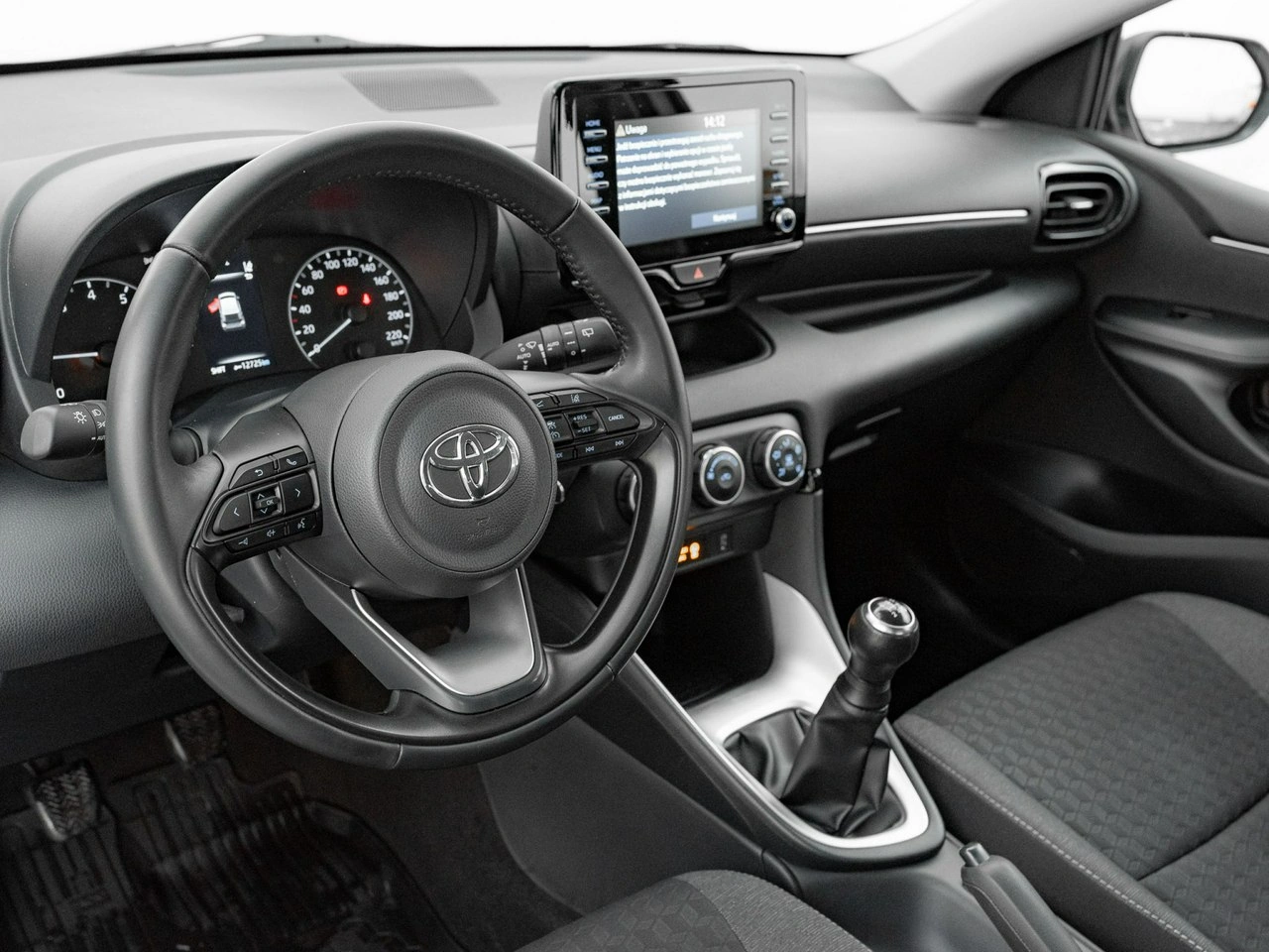 Toyota Yaris - Zdjęcie 5