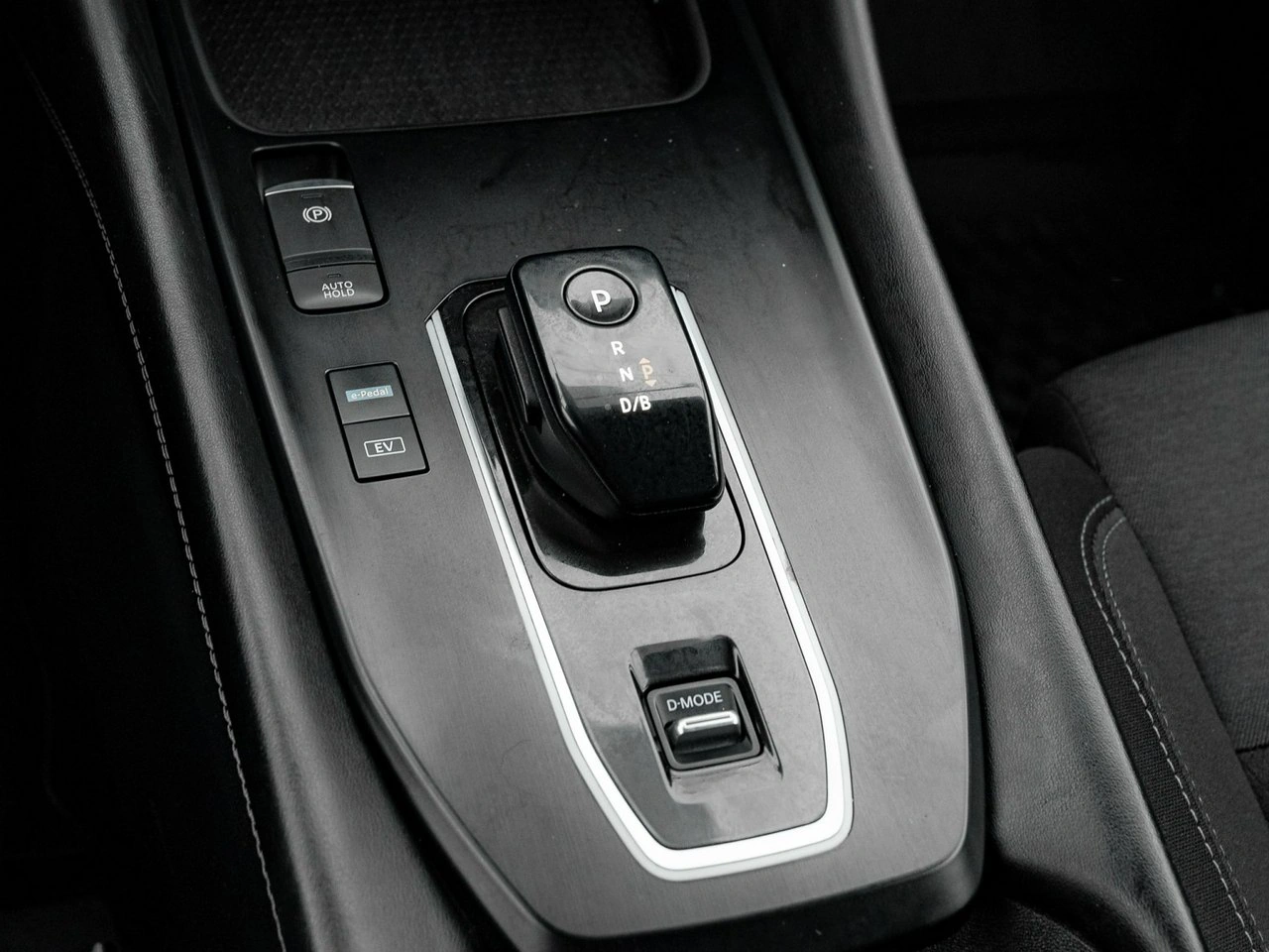 Nissan Qashqai - Zdjęcie 15