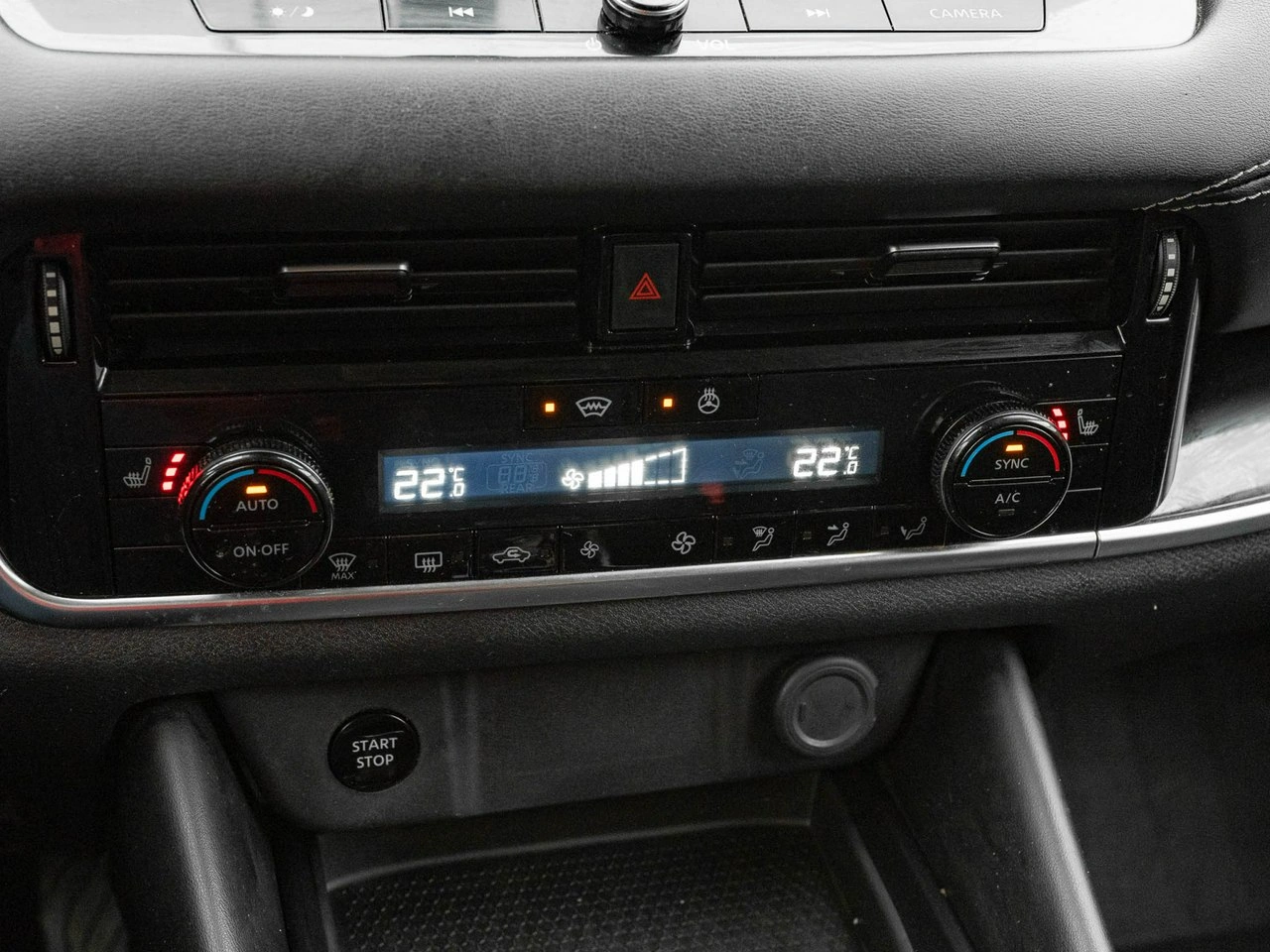 Nissan Qashqai - Zdjęcie 16