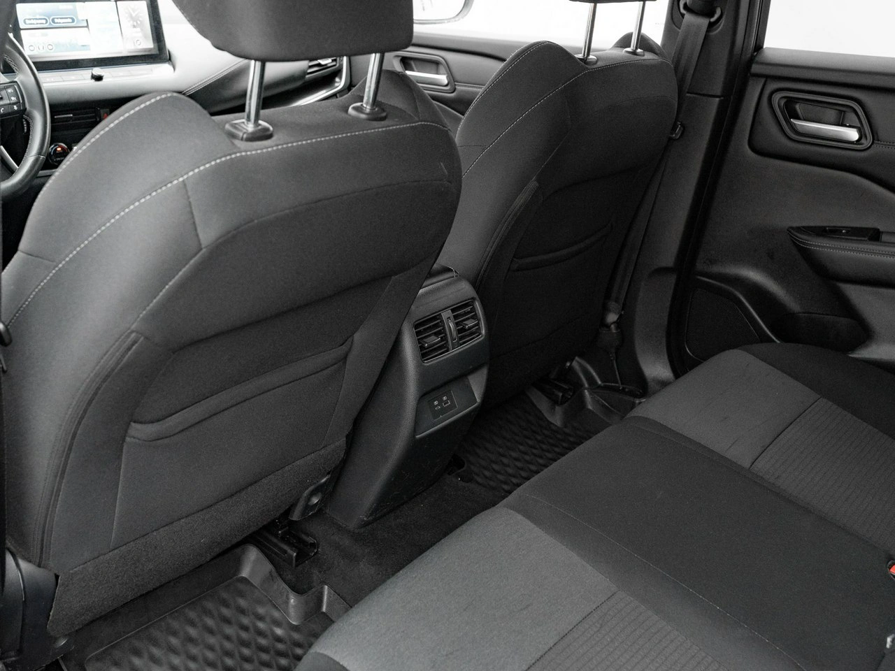 Nissan Qashqai - Zdjęcie 23