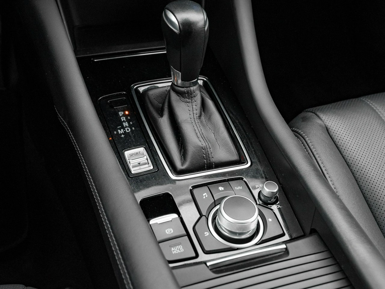 Mazda 6 - Zdjęcie 17