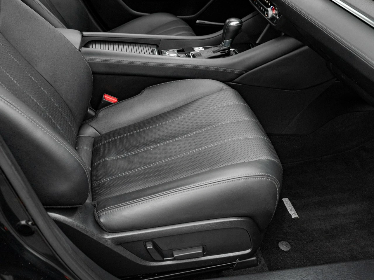 Mazda 6 - Zdjęcie 30