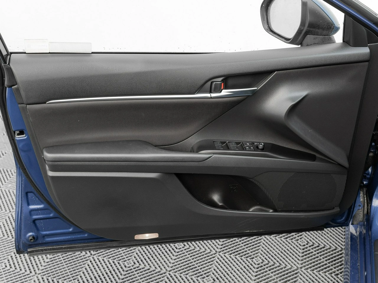 Toyota Camry - Zdjęcie 11