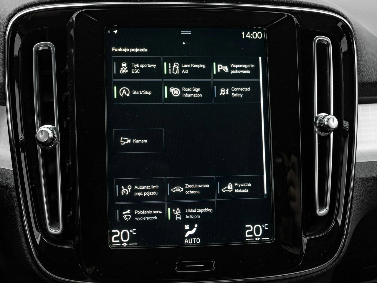 Volvo XC 40 - Zdjęcie 20