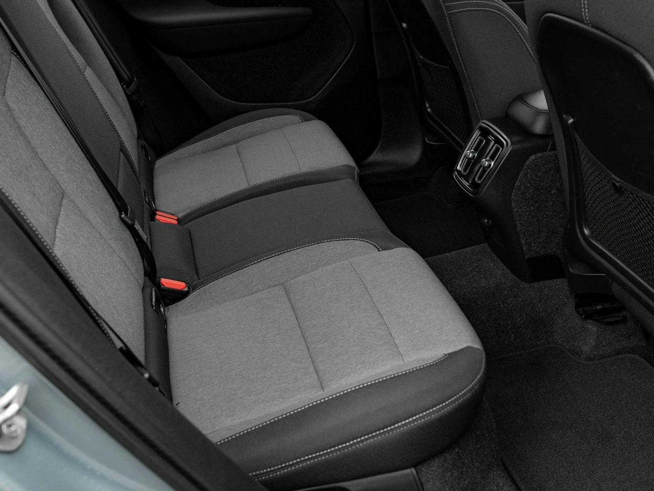 Volvo XC 40 - Zdjęcie 29