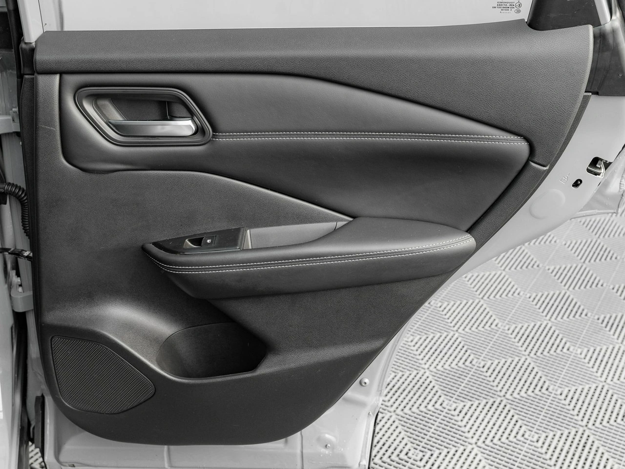 Nissan Qashqai - Zdjęcie 29