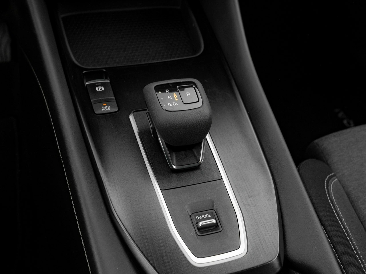 Nissan Qashqai - Zdjęcie 17