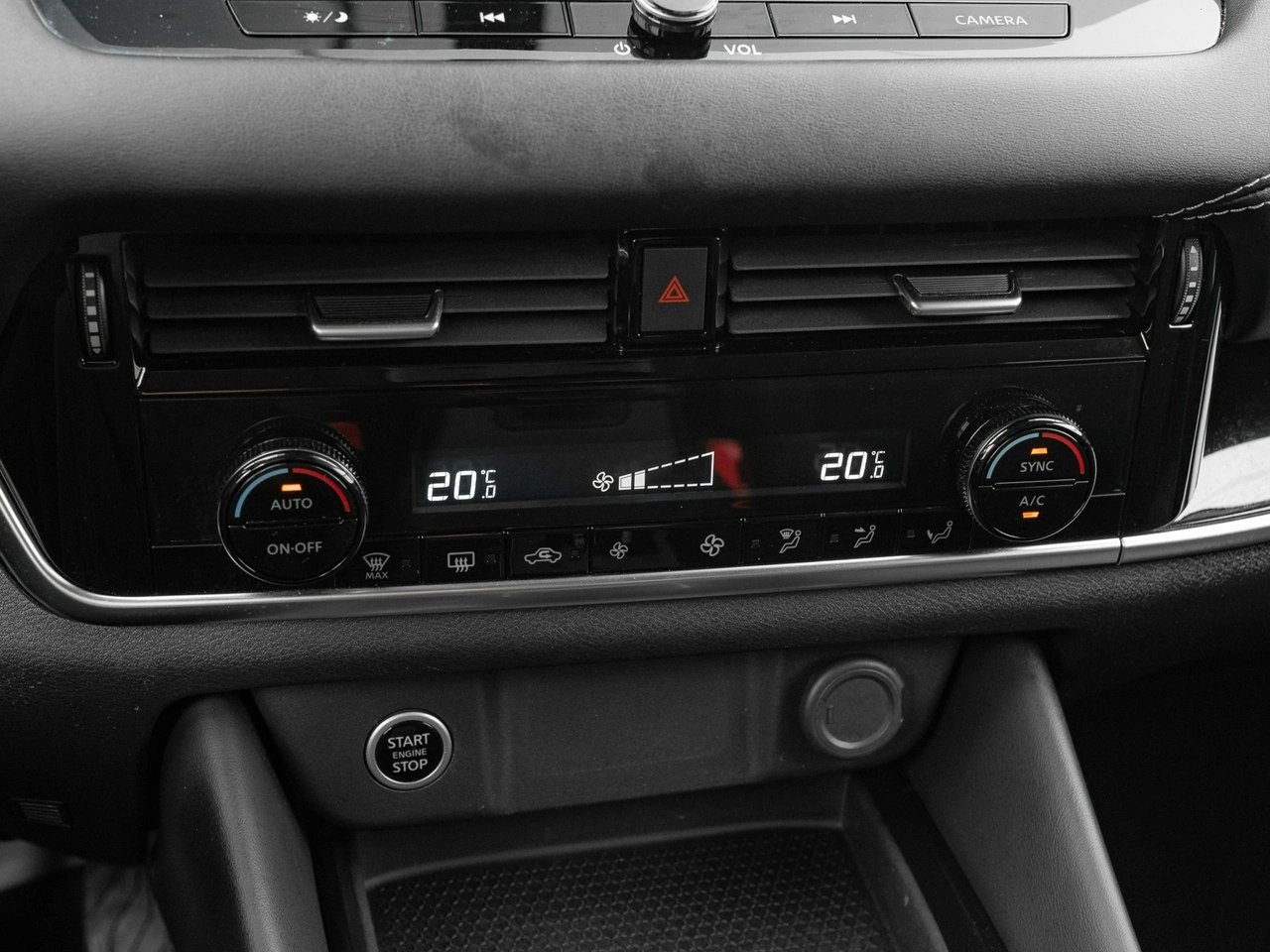 Nissan Qashqai - Zdjęcie 18