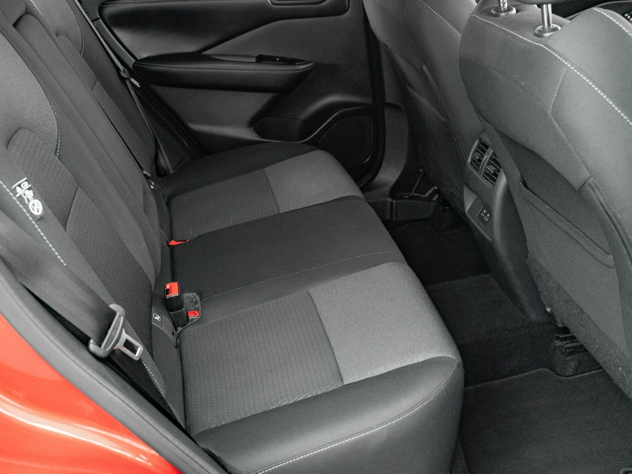 Nissan Qashqai - Zdjęcie 27