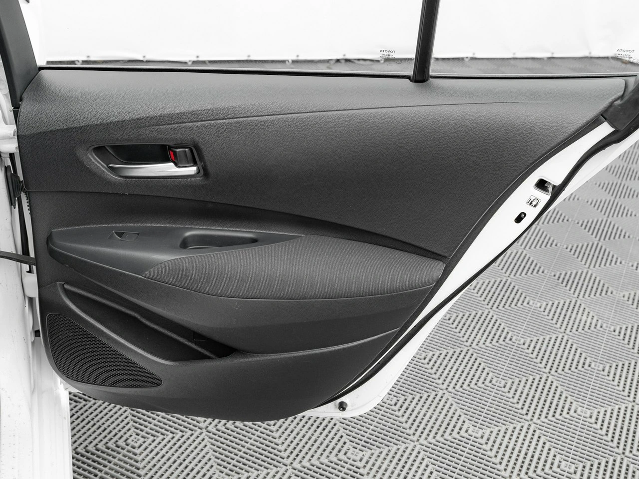 Toyota Corolla - Zdjęcie 28