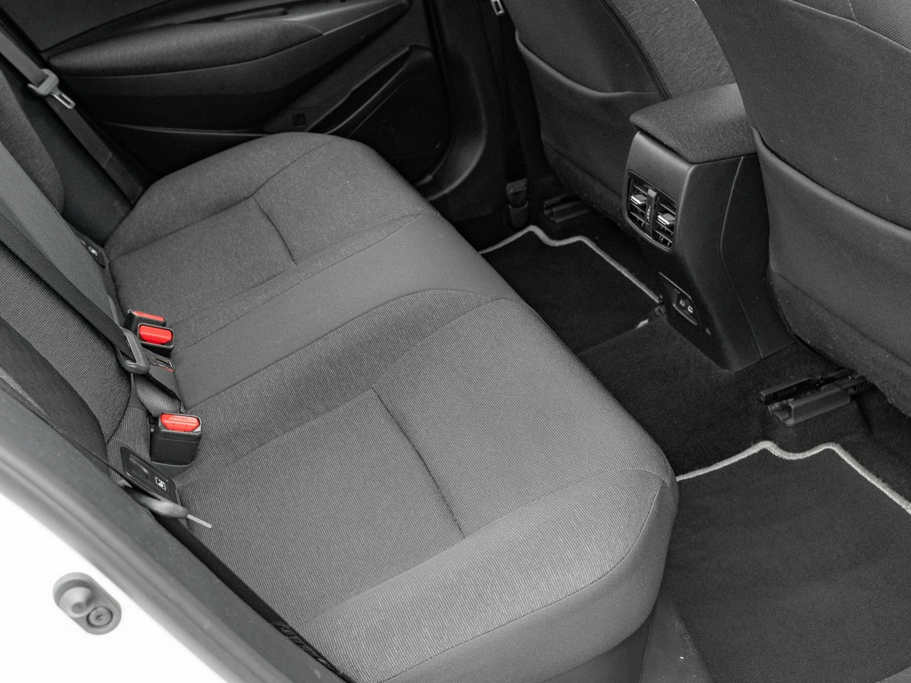 Toyota Corolla - Zdjęcie 29