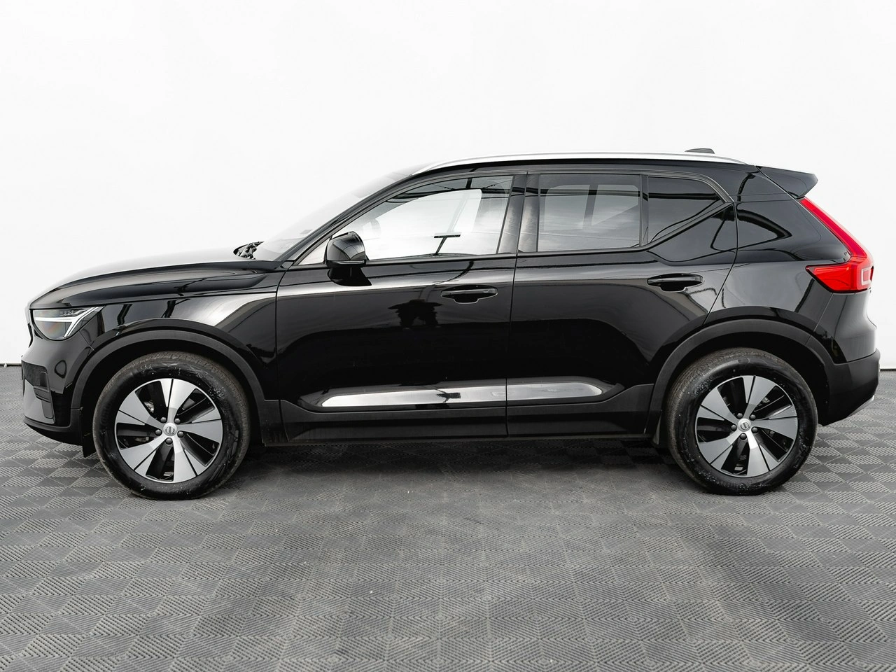 Volvo XC 40 - Zdjęcie 8