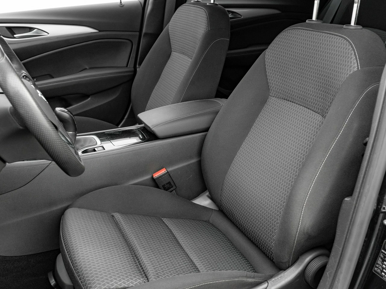 Opel Insignia - Zdjęcie 13