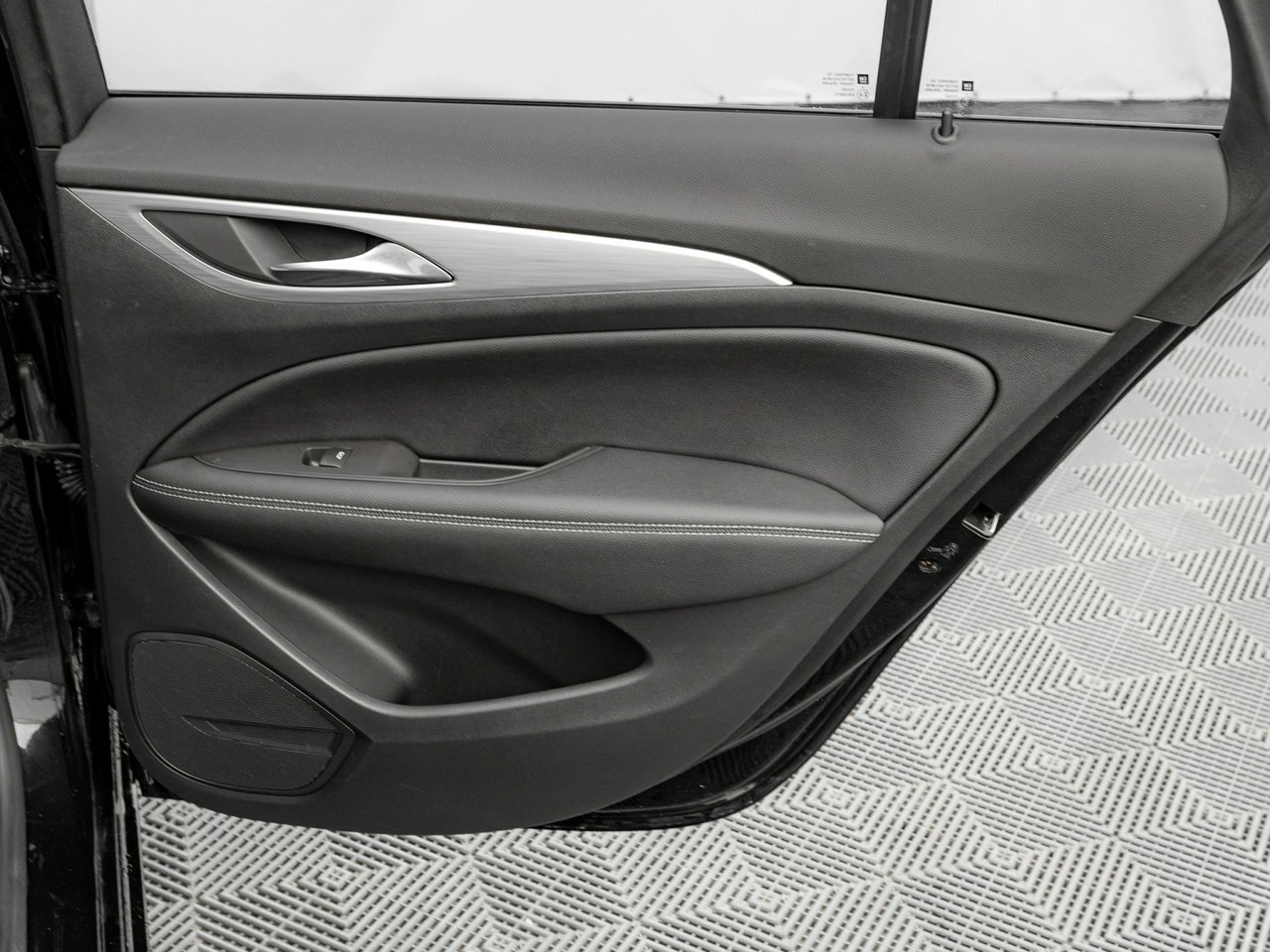 Opel Insignia - Zdjęcie 25