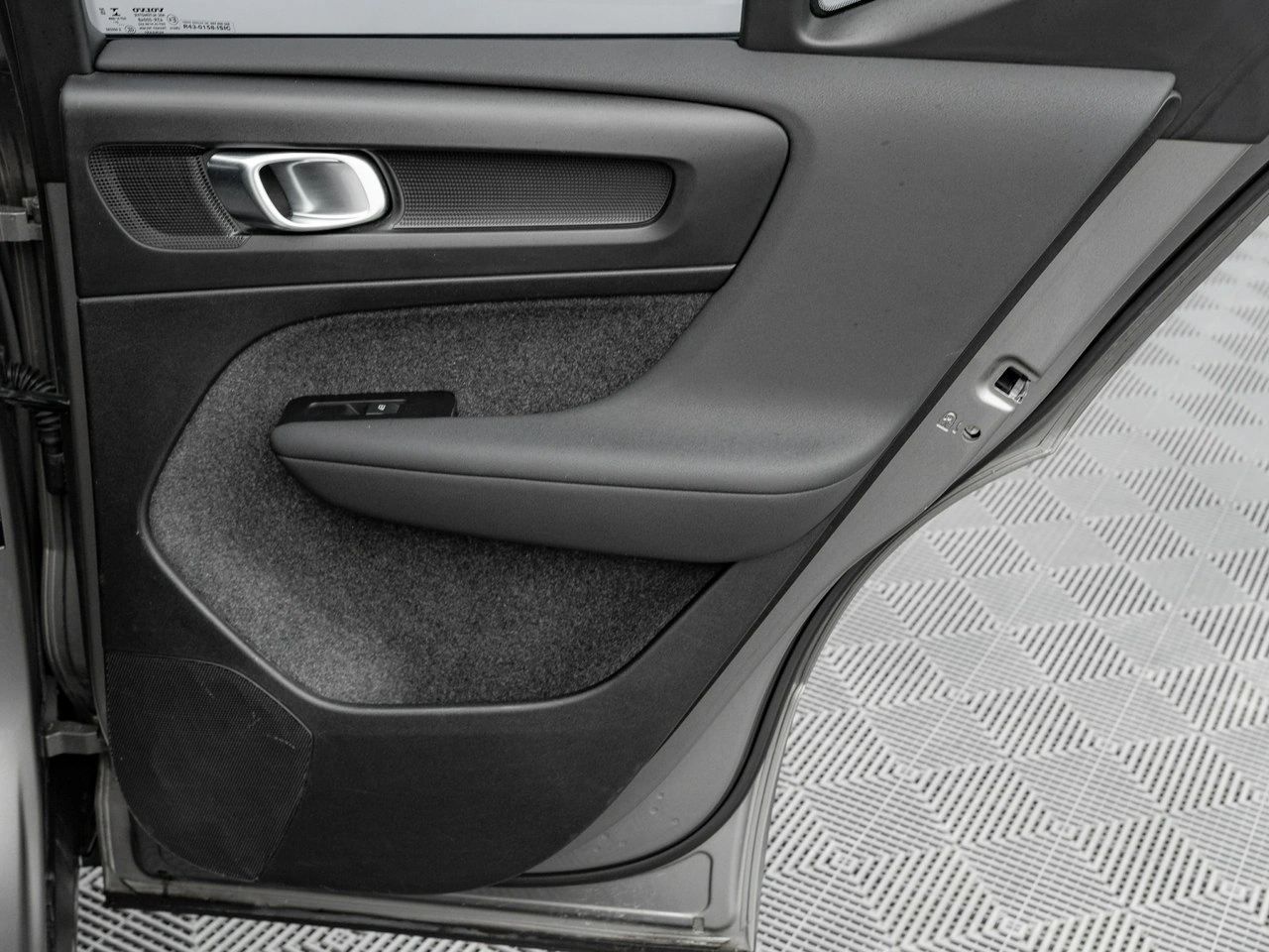 Volvo XC 40 - Zdjęcie 28