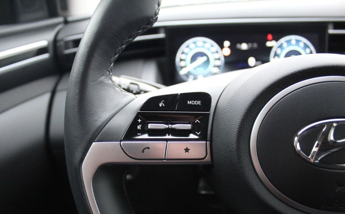 Hyundai Tucson - Zdjęcie 12