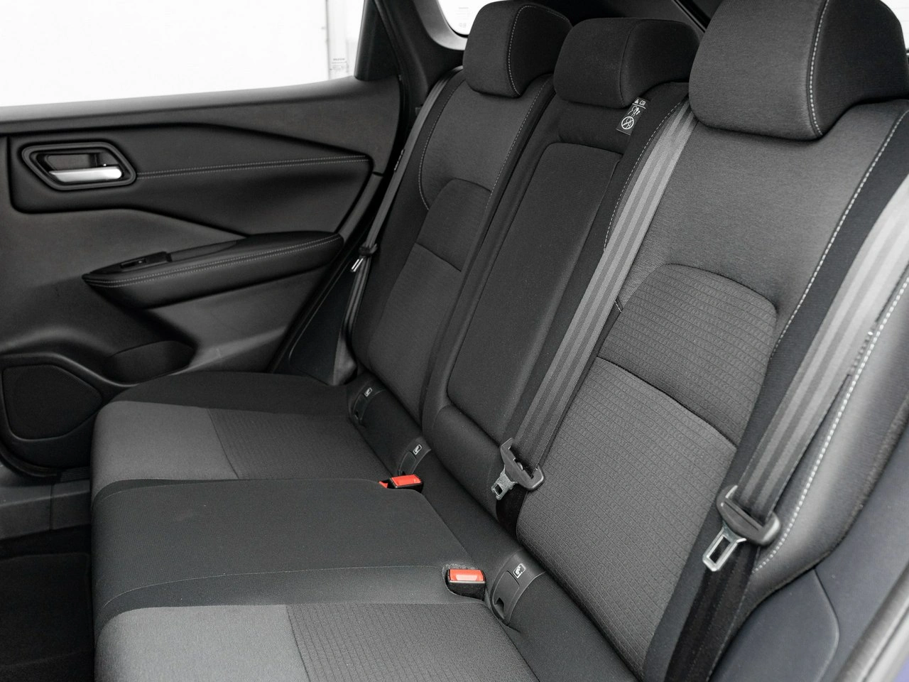 Nissan Qashqai - Zdjęcie 24