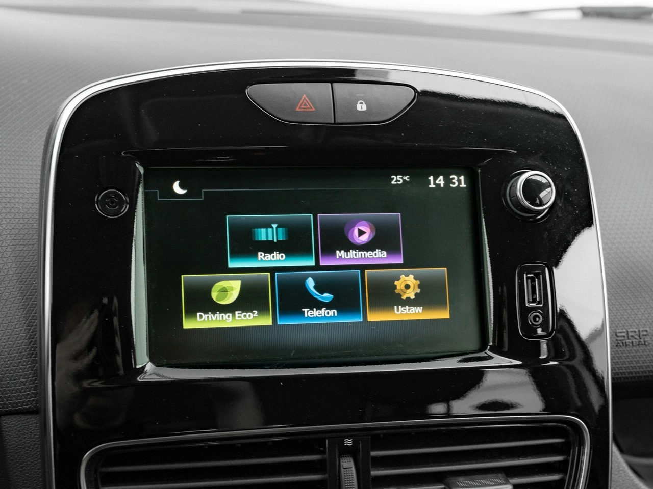 Renault Clio - Zdjęcie 16