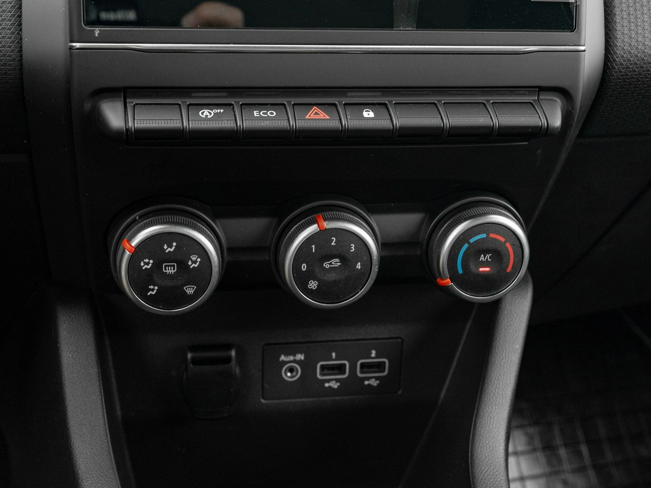 Renault Clio - Zdjęcie 18