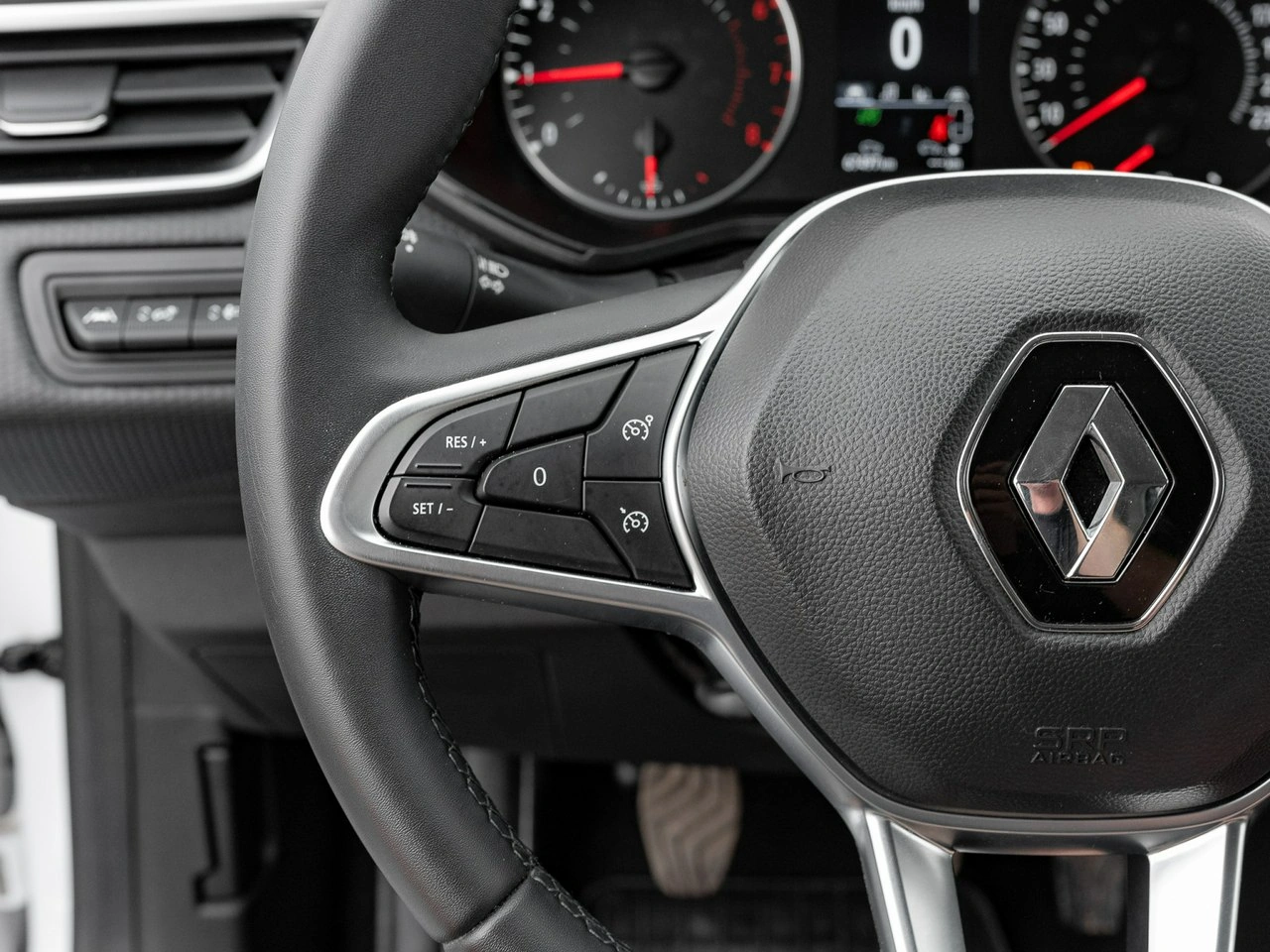 Renault Clio - Zdjęcie 15