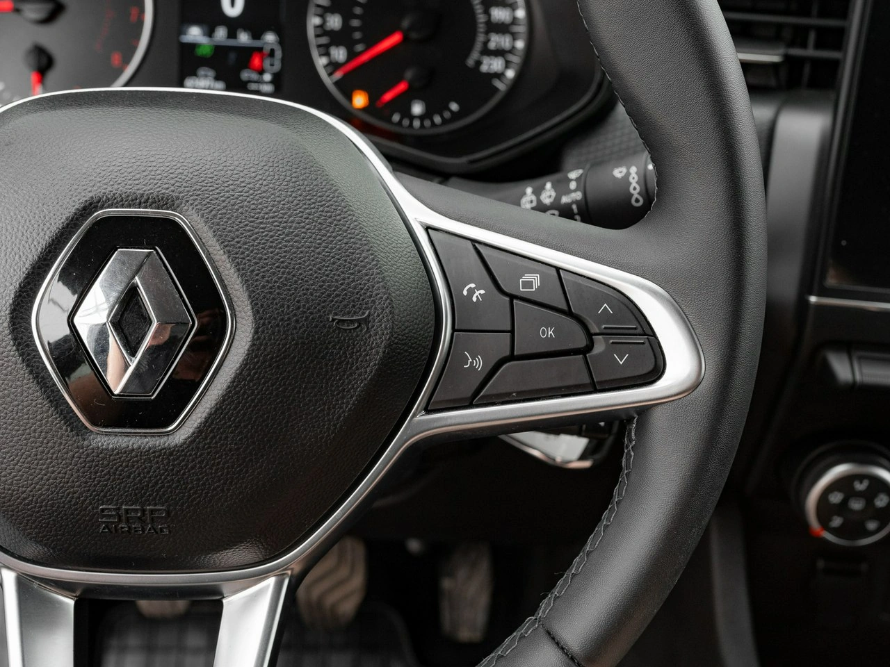 Renault Clio - Zdjęcie 16