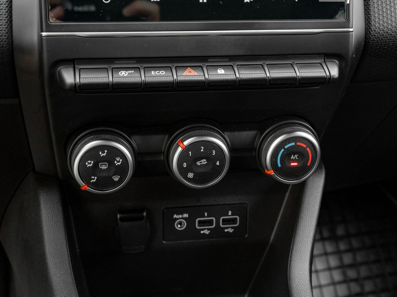 Renault Clio - Zdjęcie 18