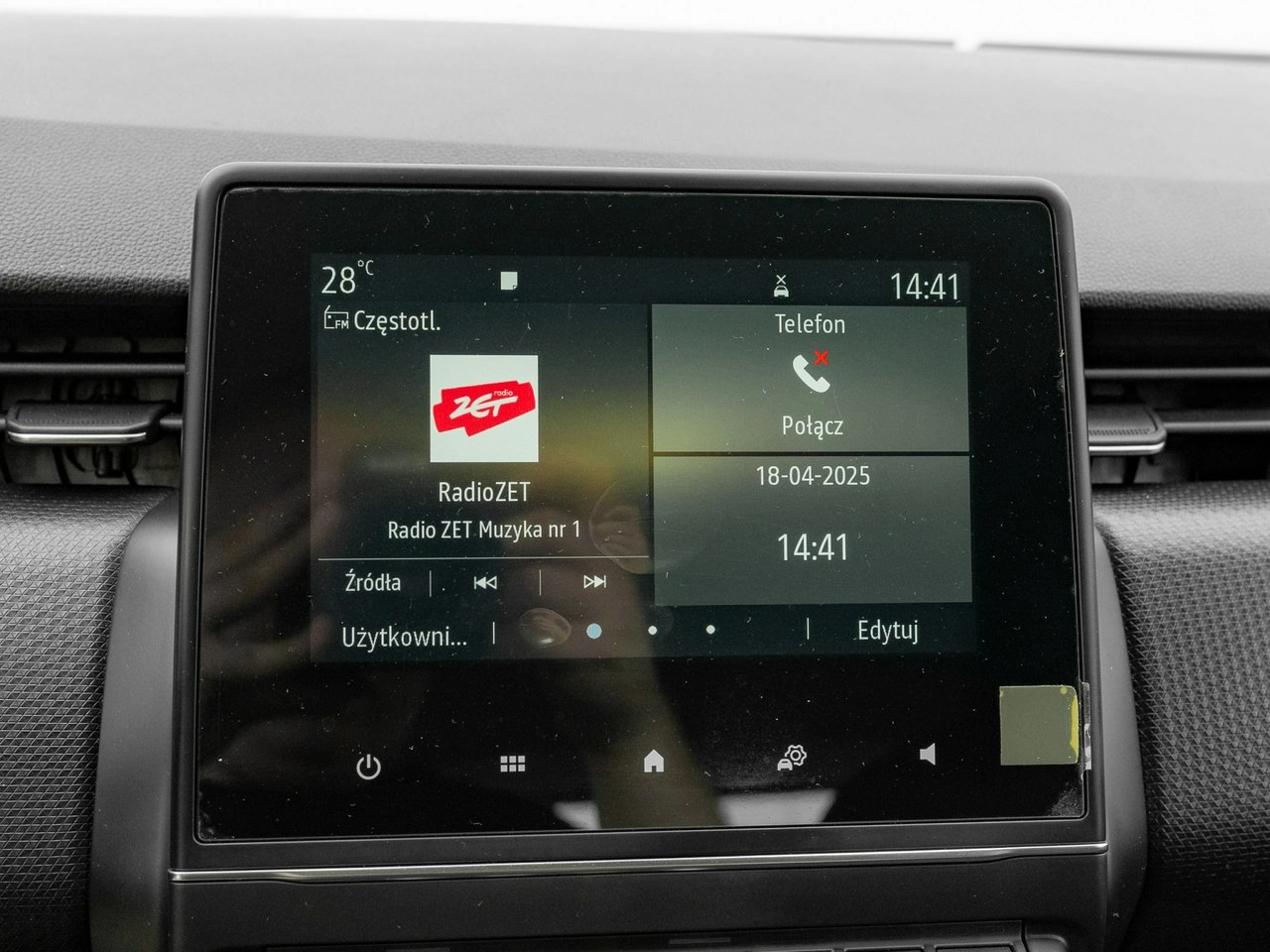 Renault Clio - Zdjęcie 19