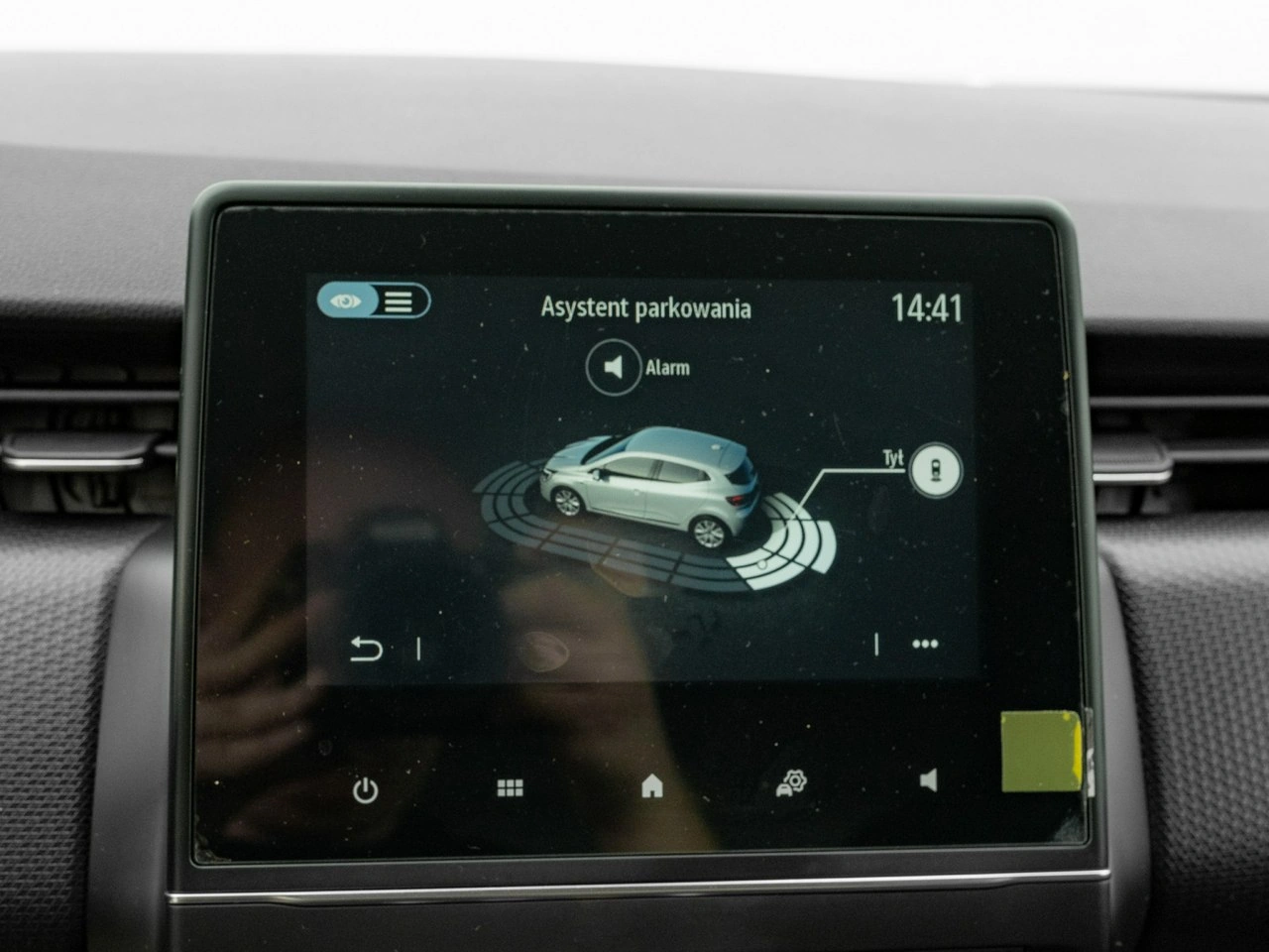 Renault Clio - Zdjęcie 23