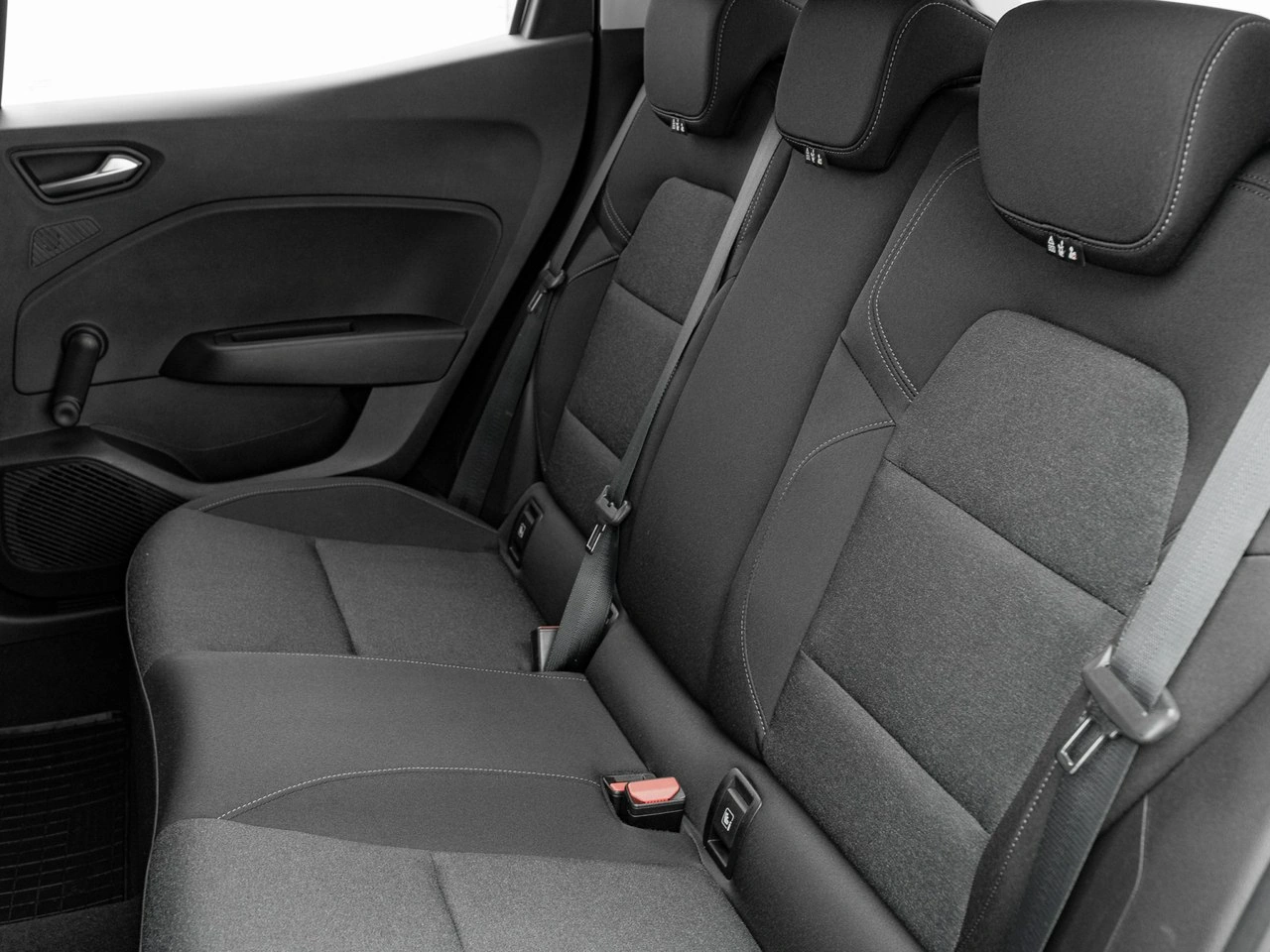 Renault Clio - Zdjęcie 28