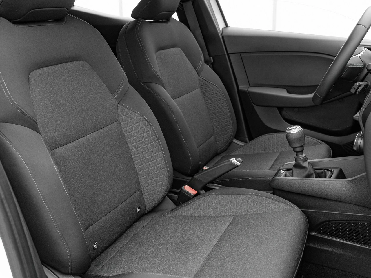 Renault Clio - Zdjęcie 34