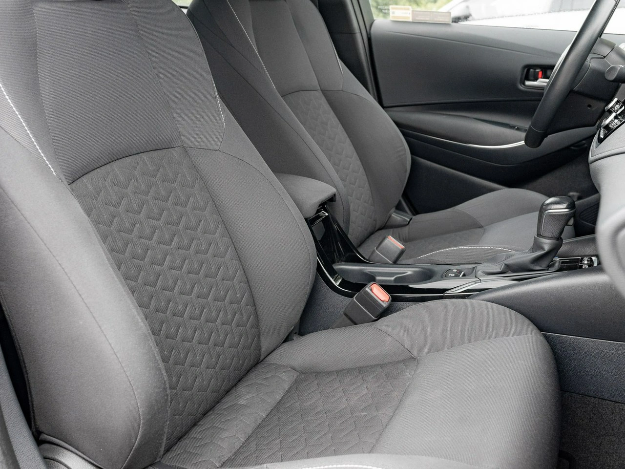 Toyota Corolla - Zdjęcie 31