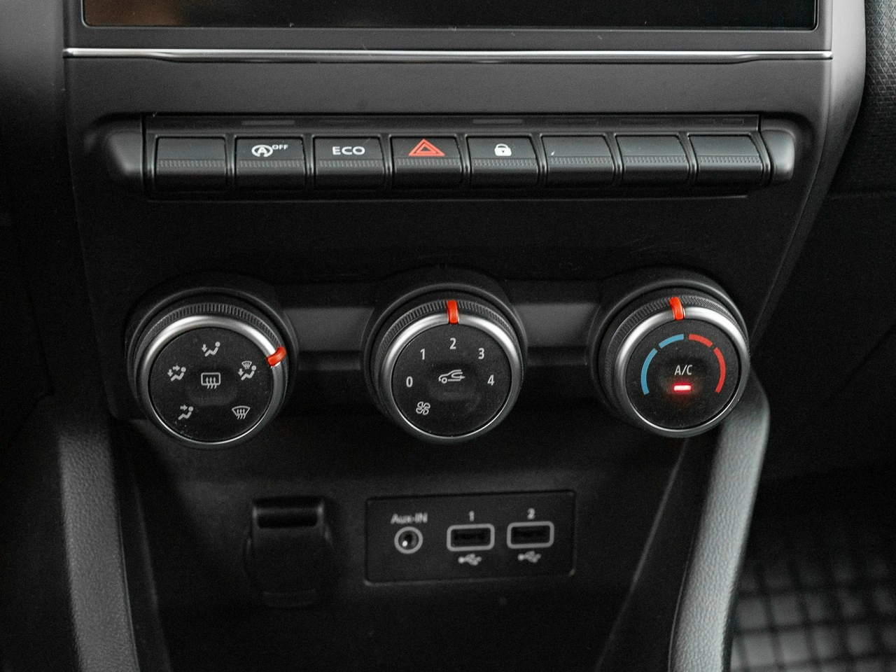 Renault Clio - Zdjęcie 18