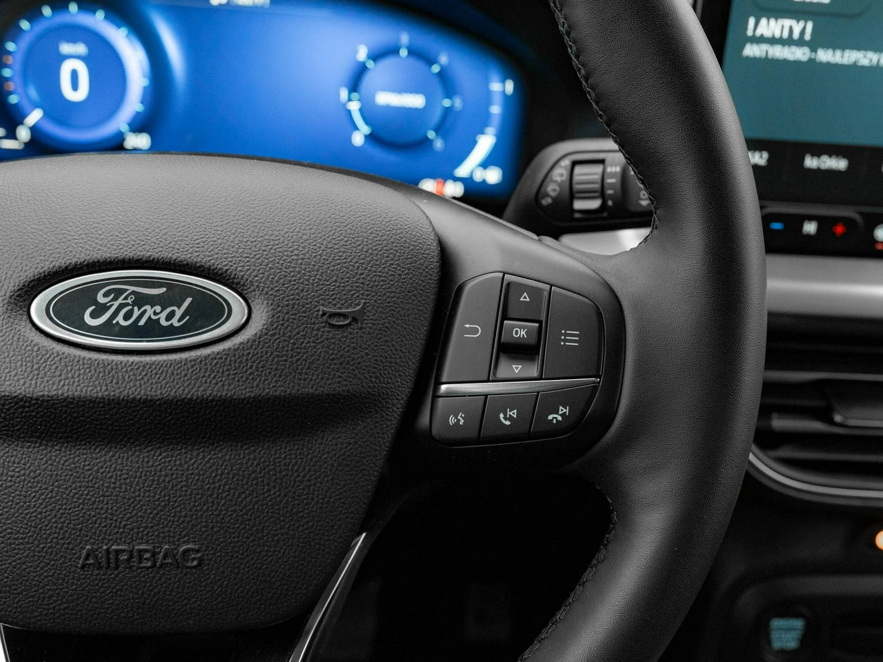 Ford Focus - Zdjęcie 15