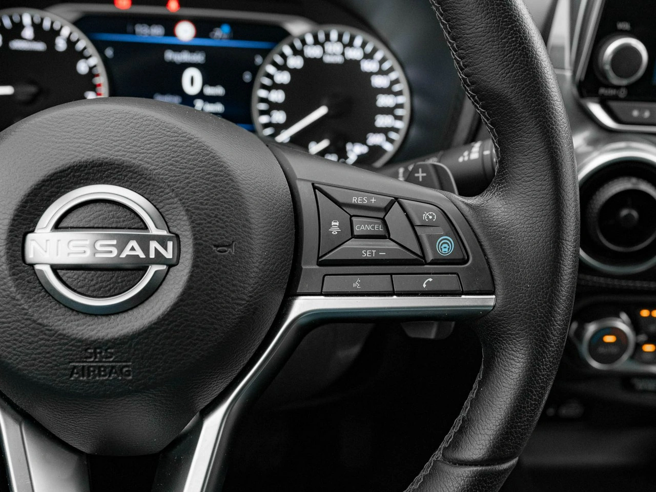 Nissan Juke - Zdjęcie 16