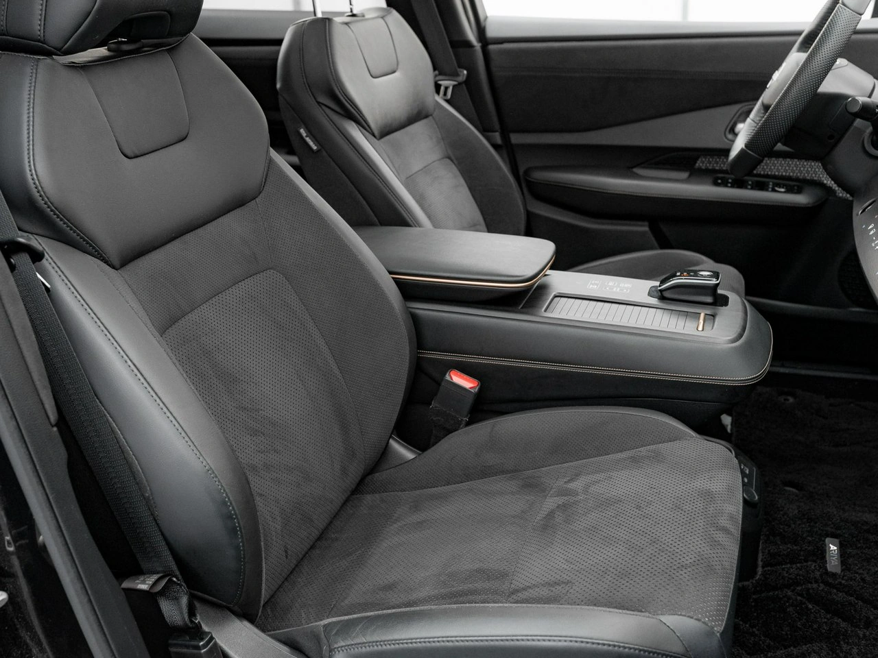 Nissan Ariya - Zdjęcie 32