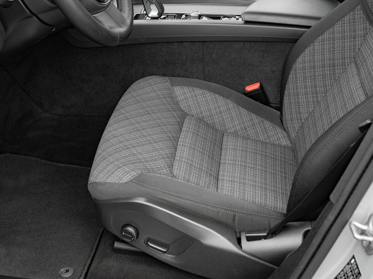 Volvo XC 60 - Zdjęcie 12