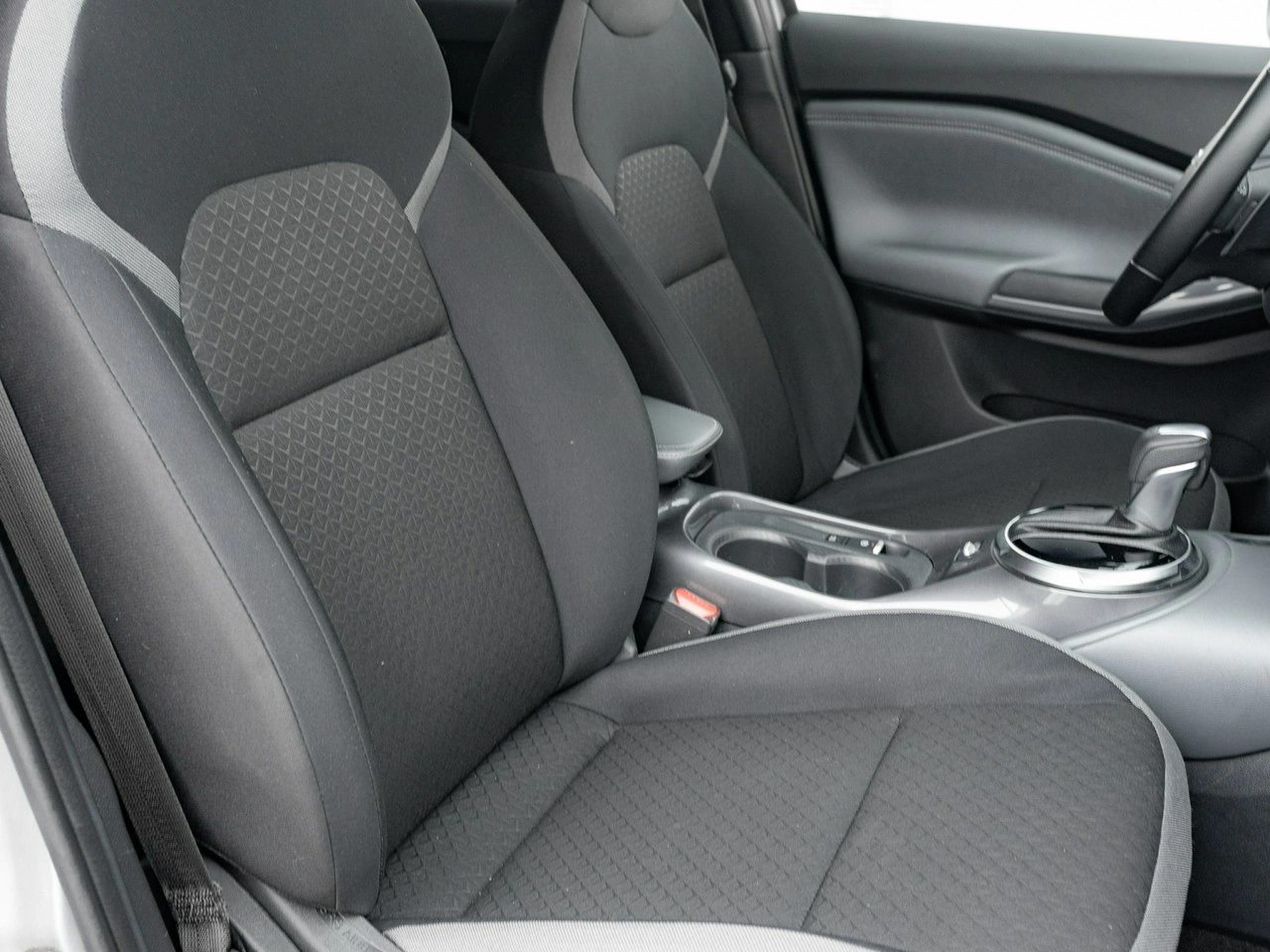 Nissan Juke - Zdjęcie 30