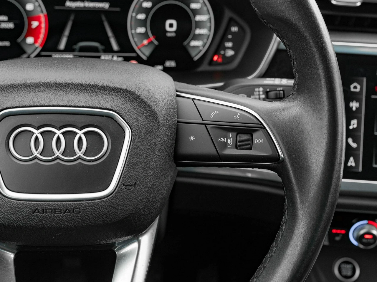 Audi Q3 - Zdjęcie 15