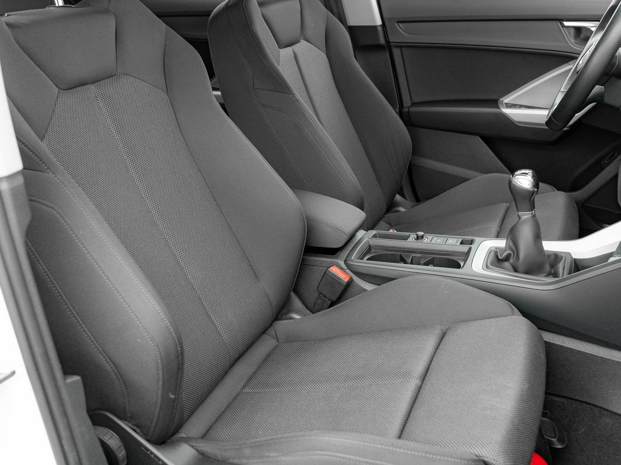 Audi Q3 - Zdjęcie 32