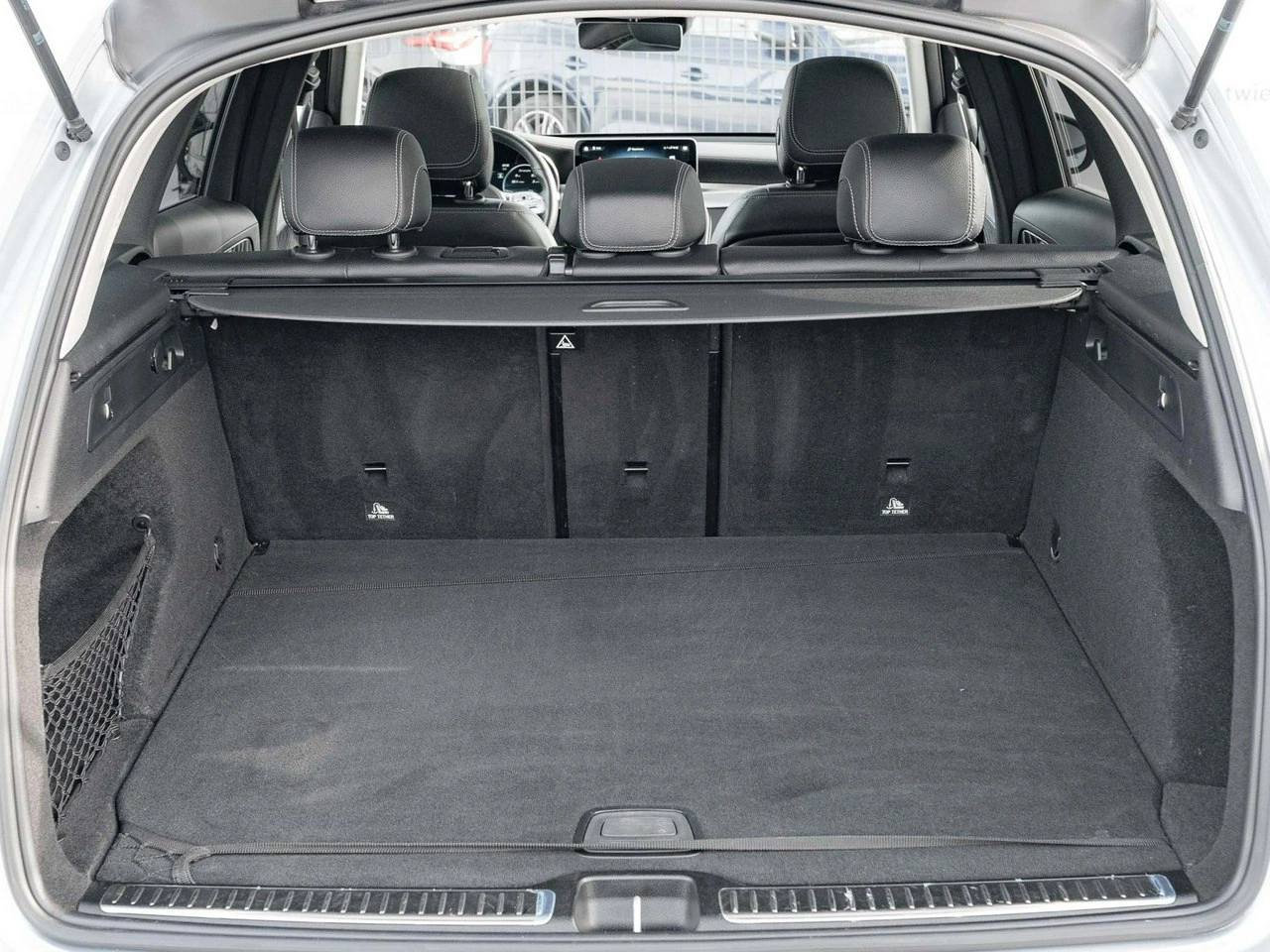 Mercedes GLC 400 - Zdjęcie 24