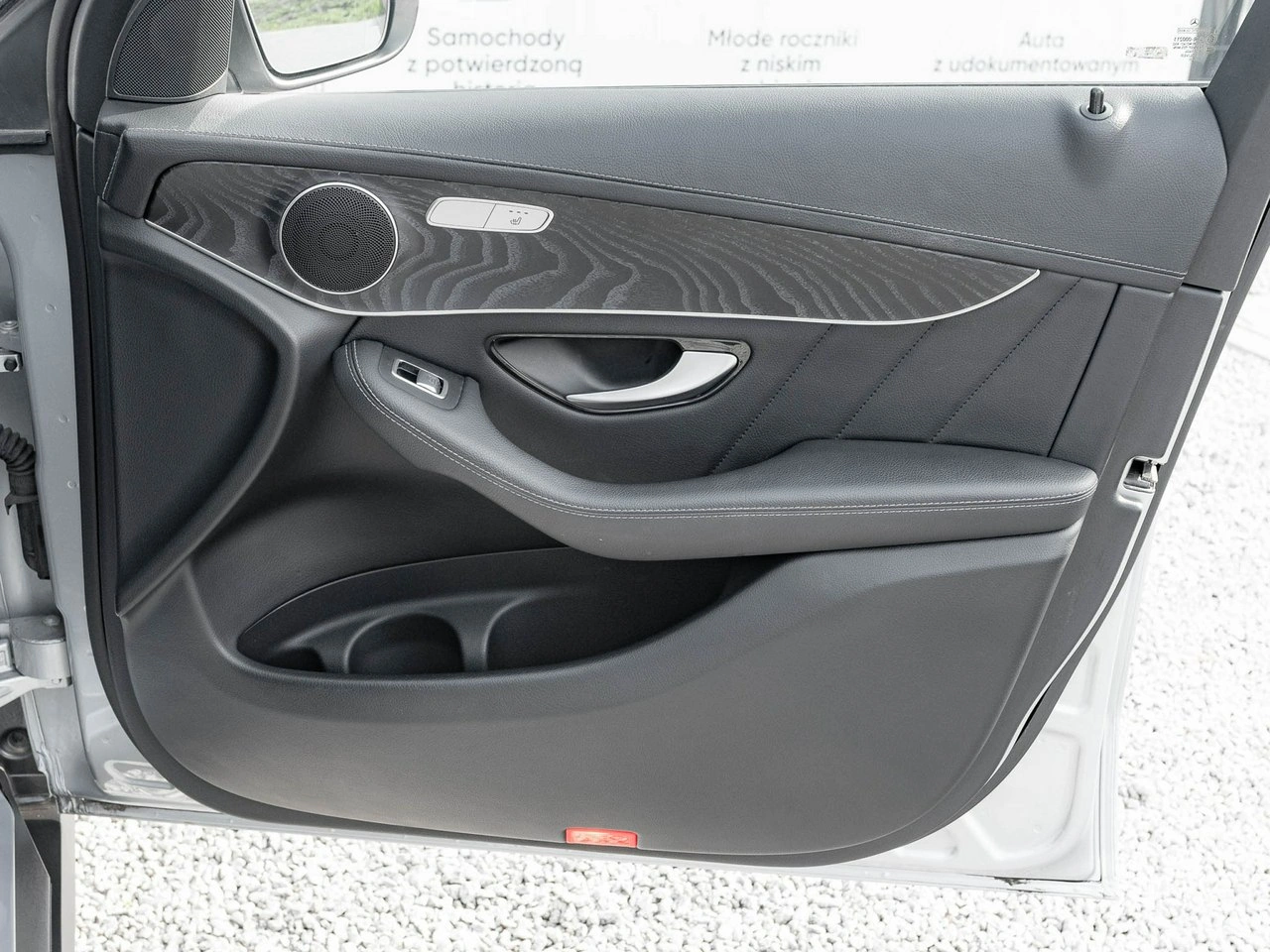 Mercedes GLC 400 - Zdjęcie 28