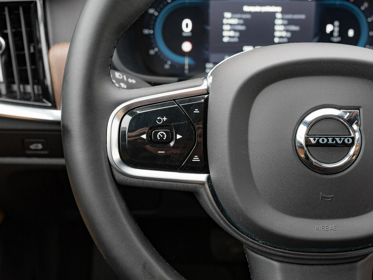 Volvo S90 - Zdjęcie 18